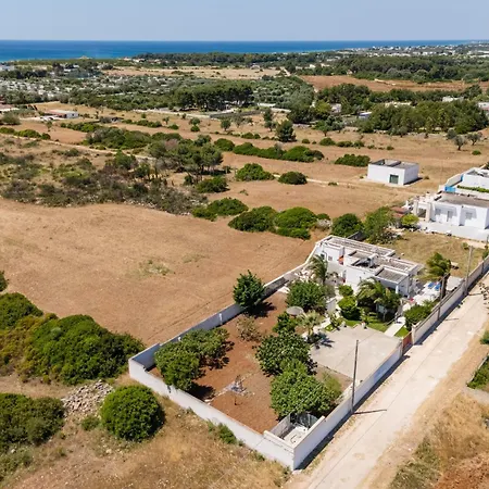 Semesterbostad Luna Rossa Salento - Casa Rossa Porto Cesareo
